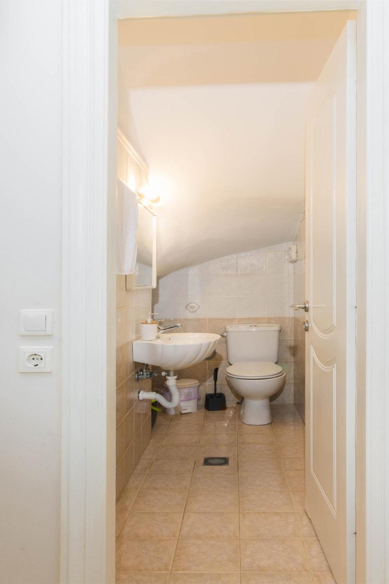 Apartamento διωροφη μεζονετα-2km απο το κεντρο-iliana House