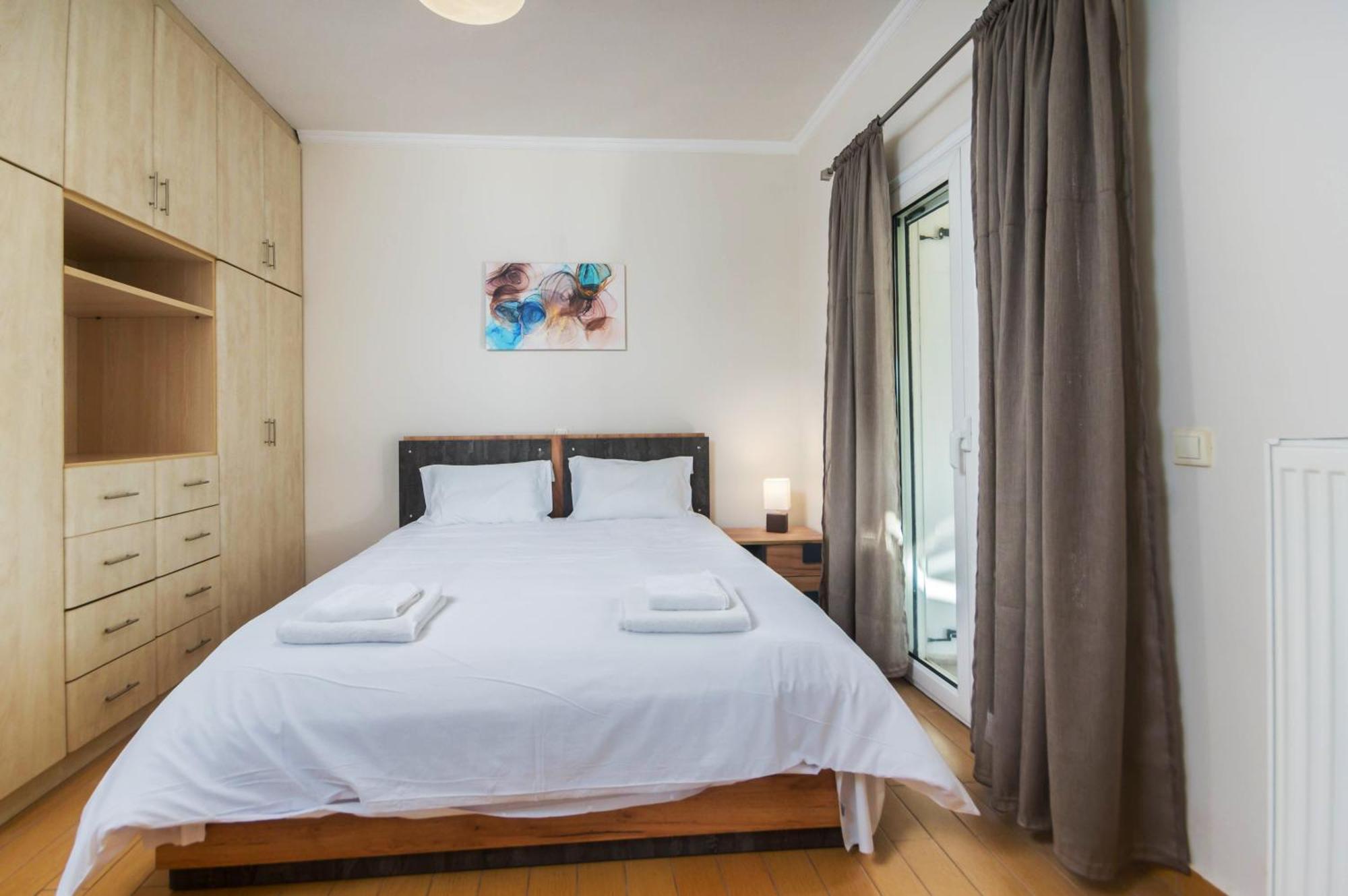 διωροφη μεζονετα-2km απο το κεντρο-iliana House Alepou